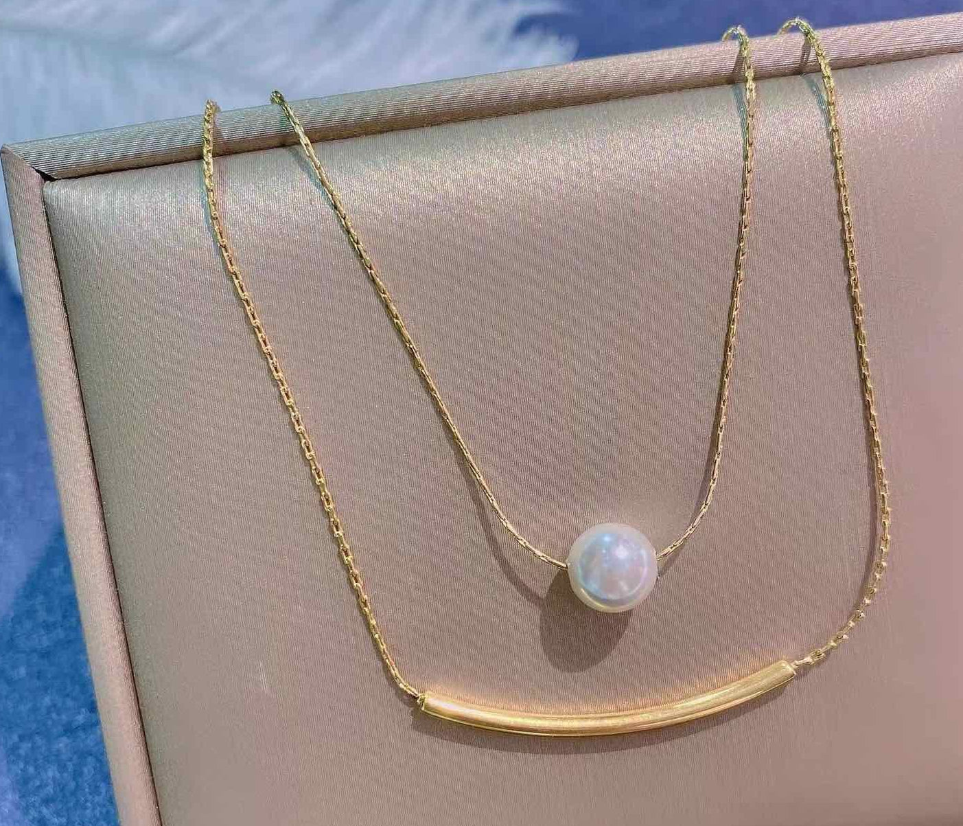 Διπλό Ατσάλινο Κολιέ με μαργαριτάρι σε χρυσό